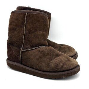 UGG Girls Classic Short Brown Suede Shearling Lined Winter Boots Size 3 GUC